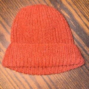 Made by Minga Alpaca Suri Beanie